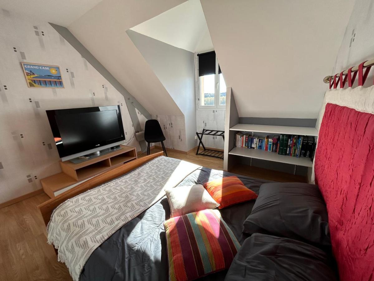 Maison Karmanor Monthoiron Buitenkant foto